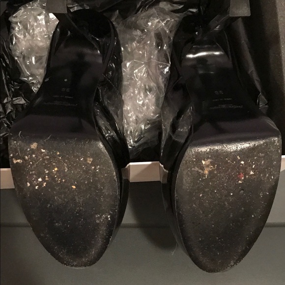 YSL Black Patent Leather Pumps - Picture 4 of 4